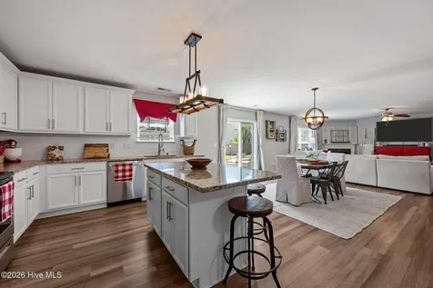 324 Frida Road New Bern NC 28560