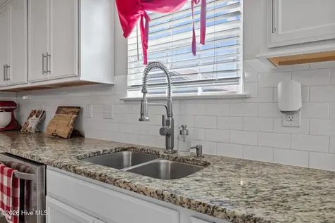 324 Frida Road New Bern NC 28560