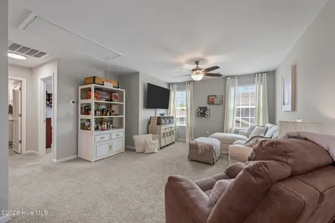 324 Frida Road New Bern NC 28560