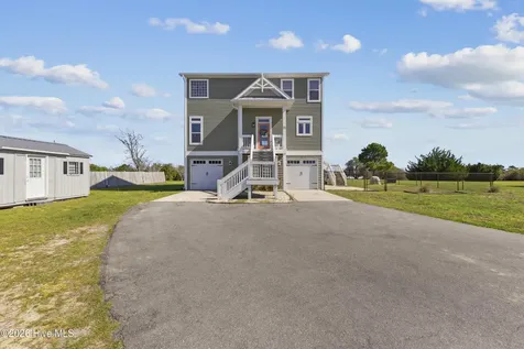 345 Twin Oaks Drive Hampstead NC 28443