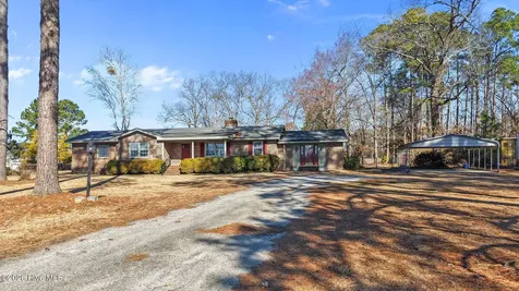 3738 Red Oak Battleboro Road Battleboro NC 27809