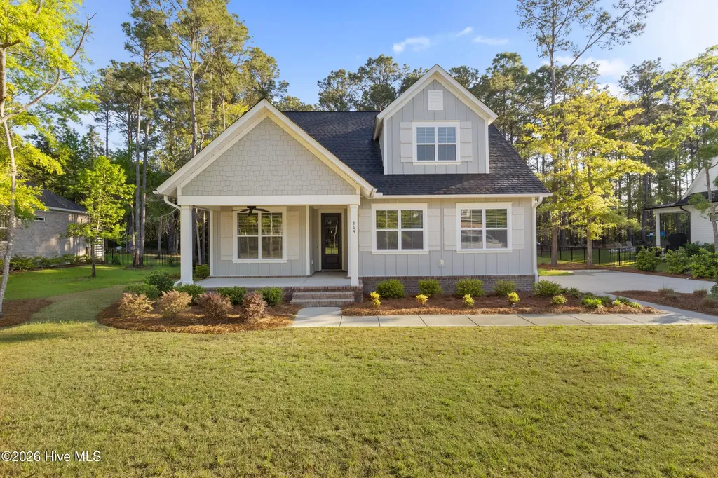 564 Hearthside Drive SE Bolivia NC 28422
