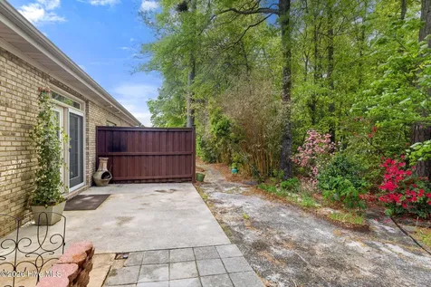 4524 Regent Drive Wilmington NC 28412