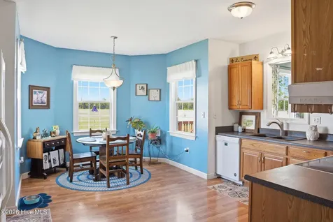 184 S Currituck Road Currituck NC 27929
