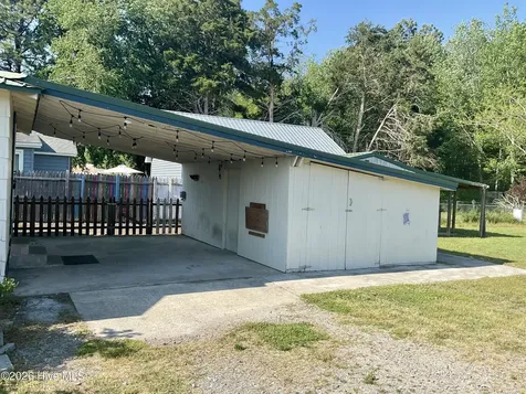 258 Main Street Pinetown NC 27865