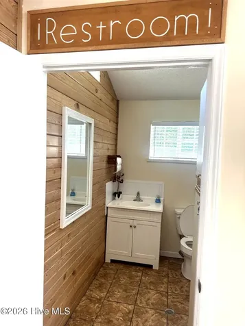 901 Cedarwood Village Morehead City NC 28557