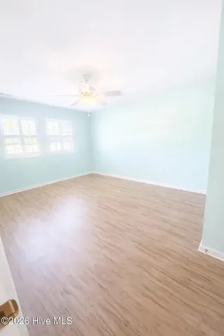 901 Cedarwood Village Morehead City NC 28557