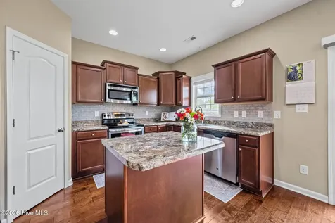 203 Sailor Street Sneads Ferry NC 28460