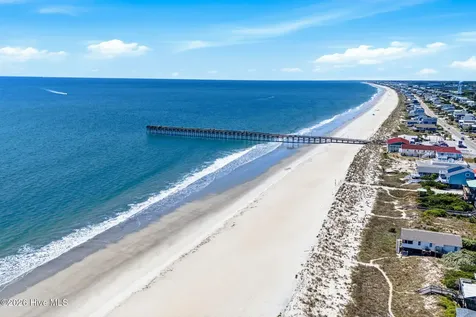 1914 E Beach Drive Oak Island NC 28465