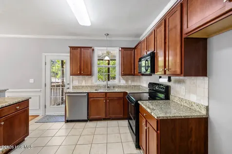 127 Clearwater Harbour Harbor Sanford NC 27332