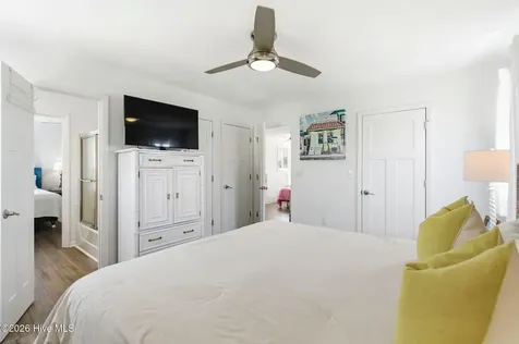 1105 S Shore Drive Surf City NC 28445