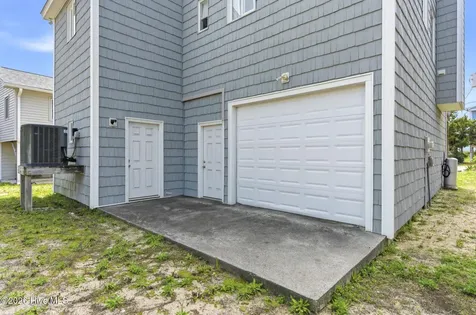 1105 S Shore Drive Surf City NC 28445