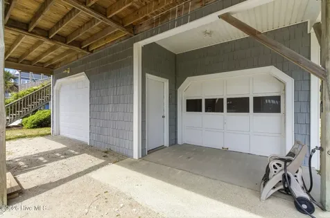 1105 S Shore Drive Surf City NC 28445