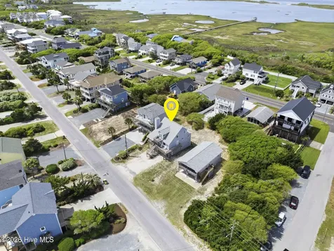 1105 S Shore Drive Surf City NC 28445