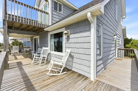1105 S Shore Drive Surf City NC 28445