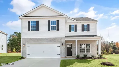 712 Lazy Elm Lane Aberdeen NC 28315
