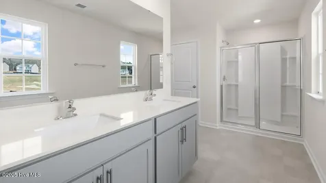 712 Lazy Elm Lane Aberdeen NC 28315
