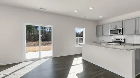 712 Lazy Elm Lane Aberdeen NC 28315
