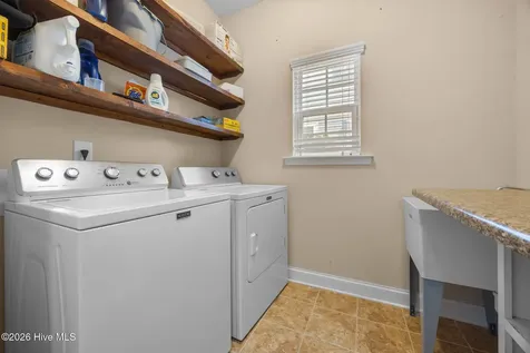 140 Michie Place Aberdeen NC 28315
