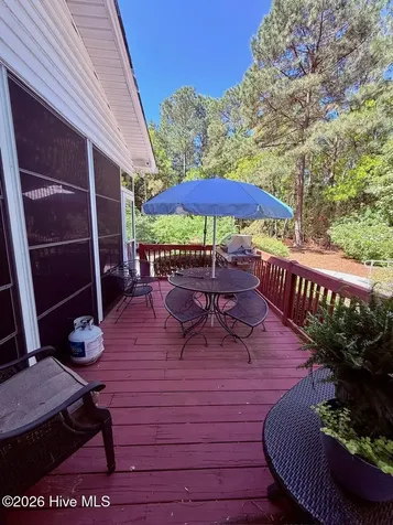 109 Sweetbriar Court Seven Lakes NC 27376