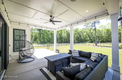 9274 Fallen Pear Lane NE Leland NC 28451