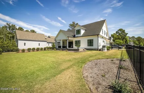 9274 Fallen Pear Lane NE Leland NC 28451