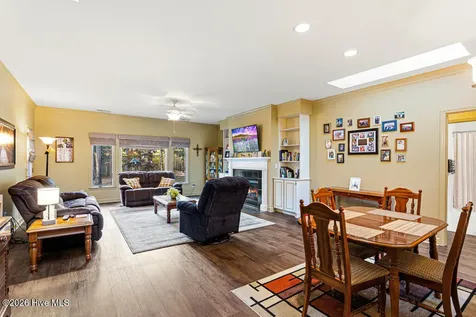 654 Redwood Drive Southern Pines NC 28387