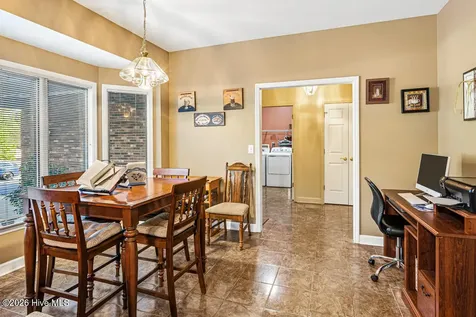 654 Redwood Drive Southern Pines NC 28387