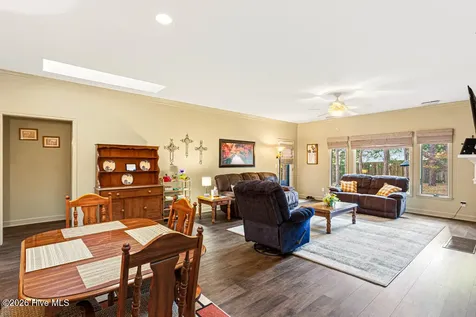 654 Redwood Drive Southern Pines NC 28387