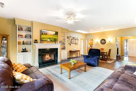 654 Redwood Drive Southern Pines NC 28387