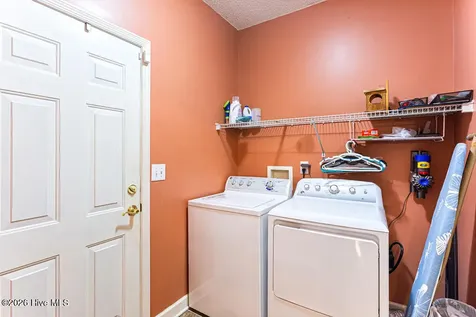 654 Redwood Drive Southern Pines NC 28387