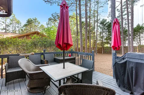 654 Redwood Drive Southern Pines NC 28387