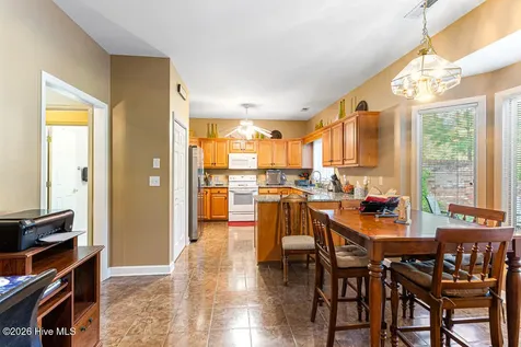 654 Redwood Drive Southern Pines NC 28387