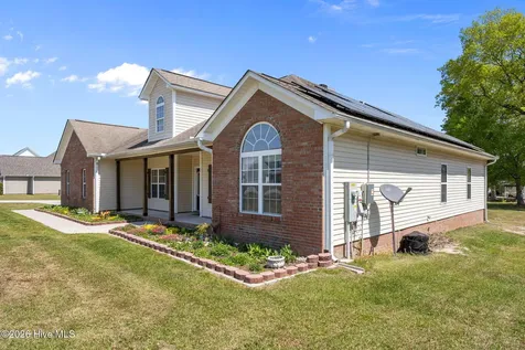 200 E Howard Drive Jacksonville NC 28540