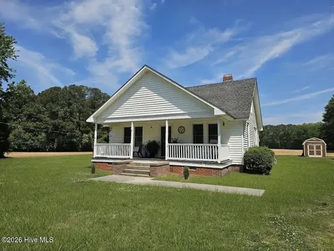 1741 Old Bath Highway Washington NC 27889