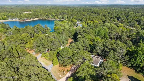 106 Juniper Court West End NC 27376