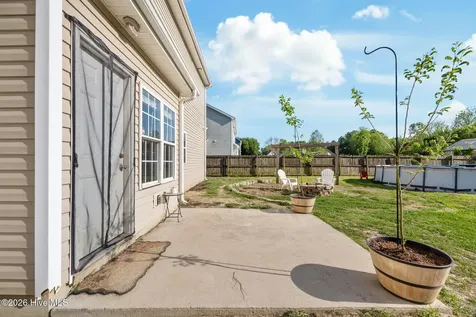 202 Bonanza Drive Richlands NC 28574