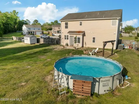 202 Bonanza Drive Richlands NC 28574