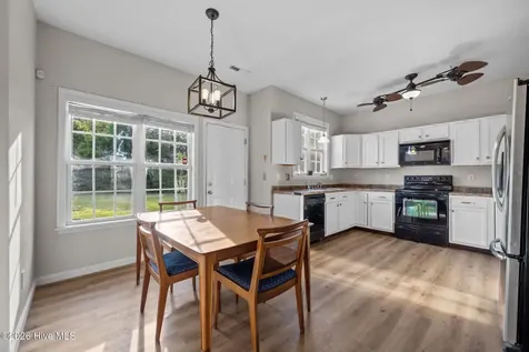 202 Bonanza Drive Richlands NC 28574