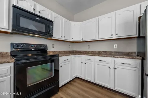 202 Bonanza Drive Richlands NC 28574