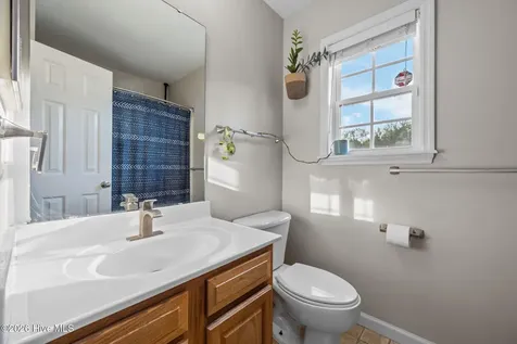 202 Bonanza Drive Richlands NC 28574