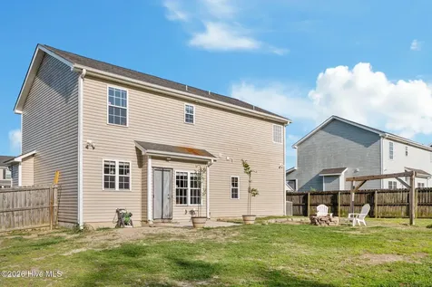 202 Bonanza Drive Richlands NC 28574