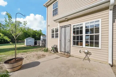 202 Bonanza Drive Richlands NC 28574