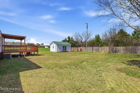 2339 Grover Hardee Road Winterville NC 28590