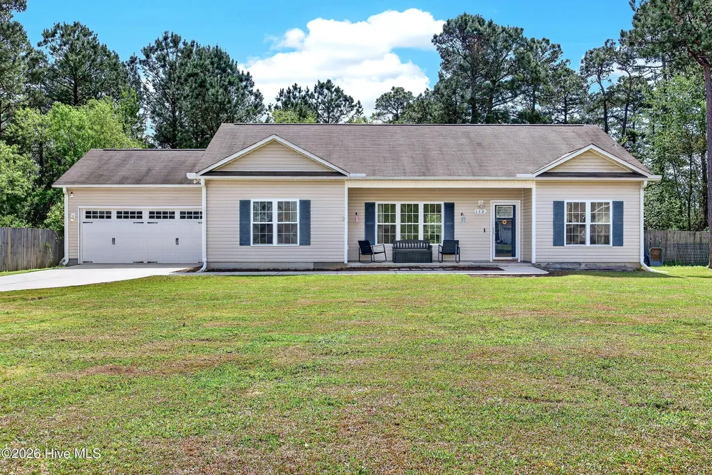 112 Lilac Lane Richlands NC 28574