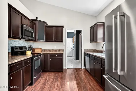 112 Lilac Lane Richlands NC 28574