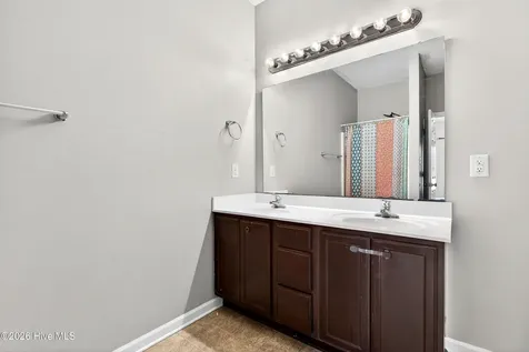 112 Lilac Lane Richlands NC 28574