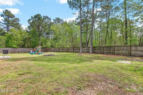 112 Lilac Lane Richlands NC 28574
