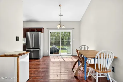 112 Lilac Lane Richlands NC 28574