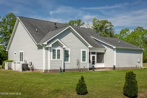 176 Quarter Horse Loop Hertford NC 27944